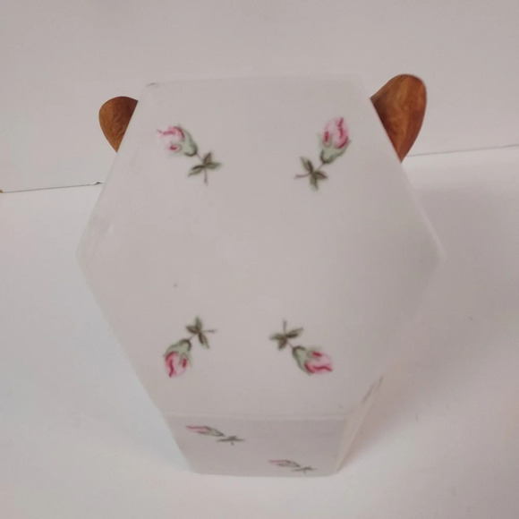 Vintage Ceramic Kittens in a Hat Box with String Music Box by Seymour Mann - Picture 8 of 10